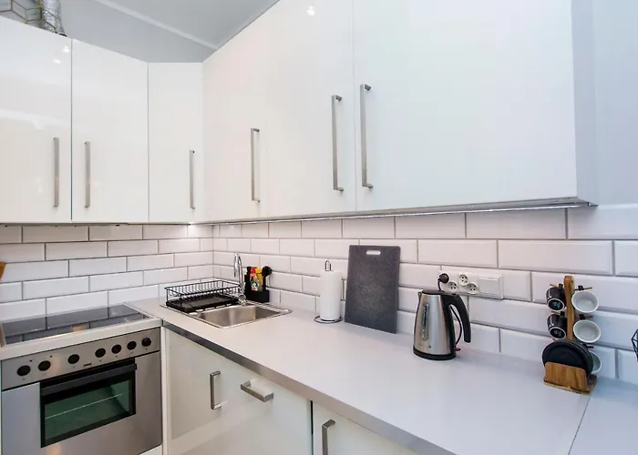 Abrahama * 格丁尼亚